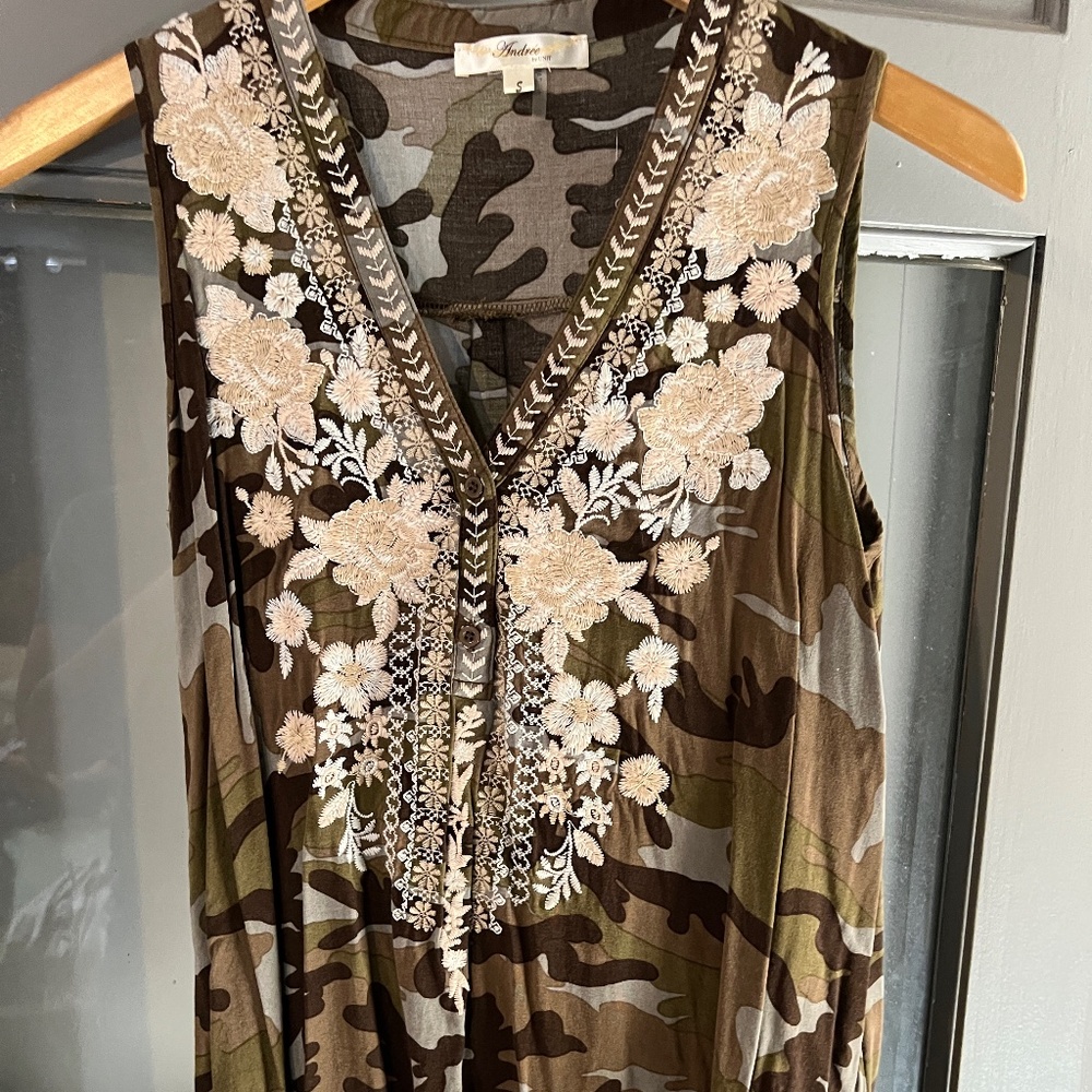 Embroidered & Flowy Camo Tank